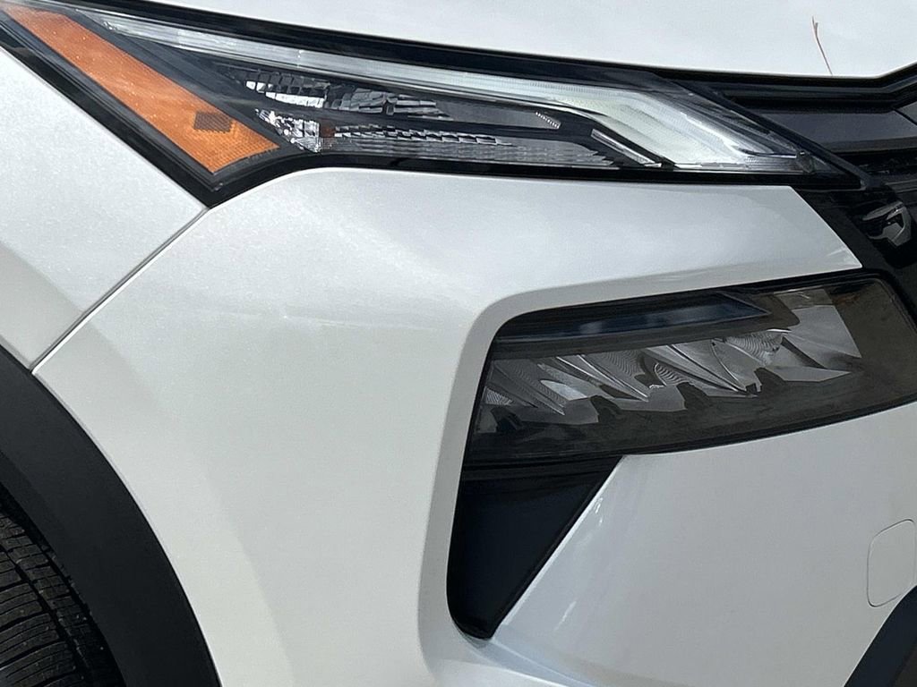 New 2026 Nissan Rogue SV w/ Cold Weather Package FWD image 10