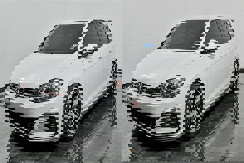 Used 2020 Volkswagen GTI S image 5