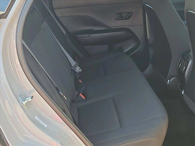 Used 2025 Hyundai Kona SEL FWD image 14