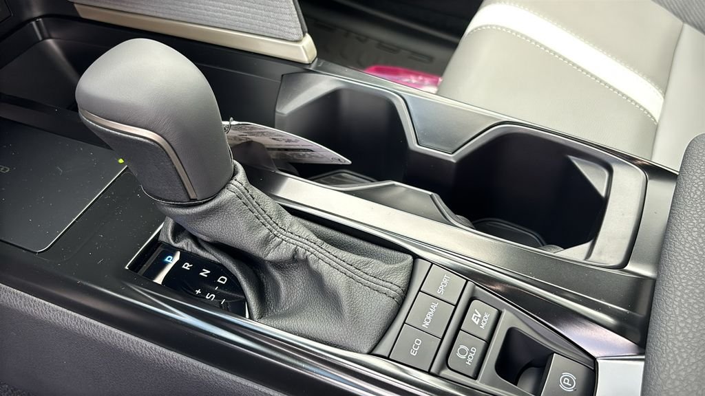 New 2026 Toyota Camry SE FWD image 20