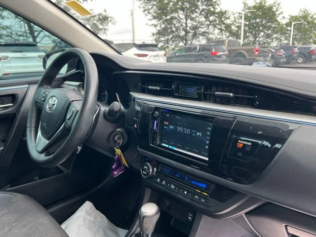 Used 2014 Toyota Corolla S FWD image 30