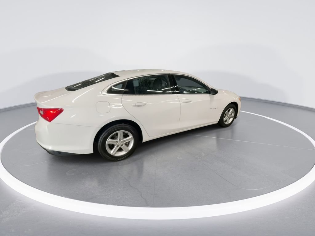 Used 2024 Chevrolet Malibu LS image 8