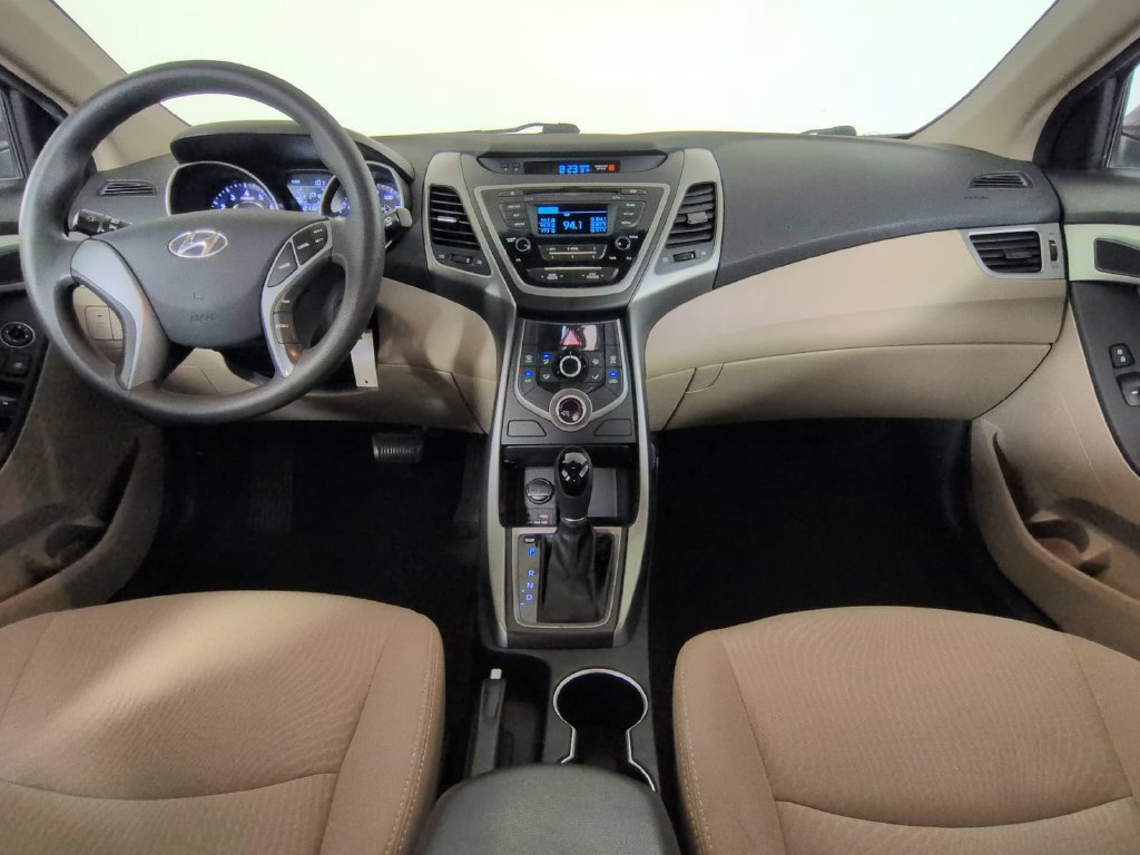 Used 2016 Hyundai Elantra SE FWD image 19