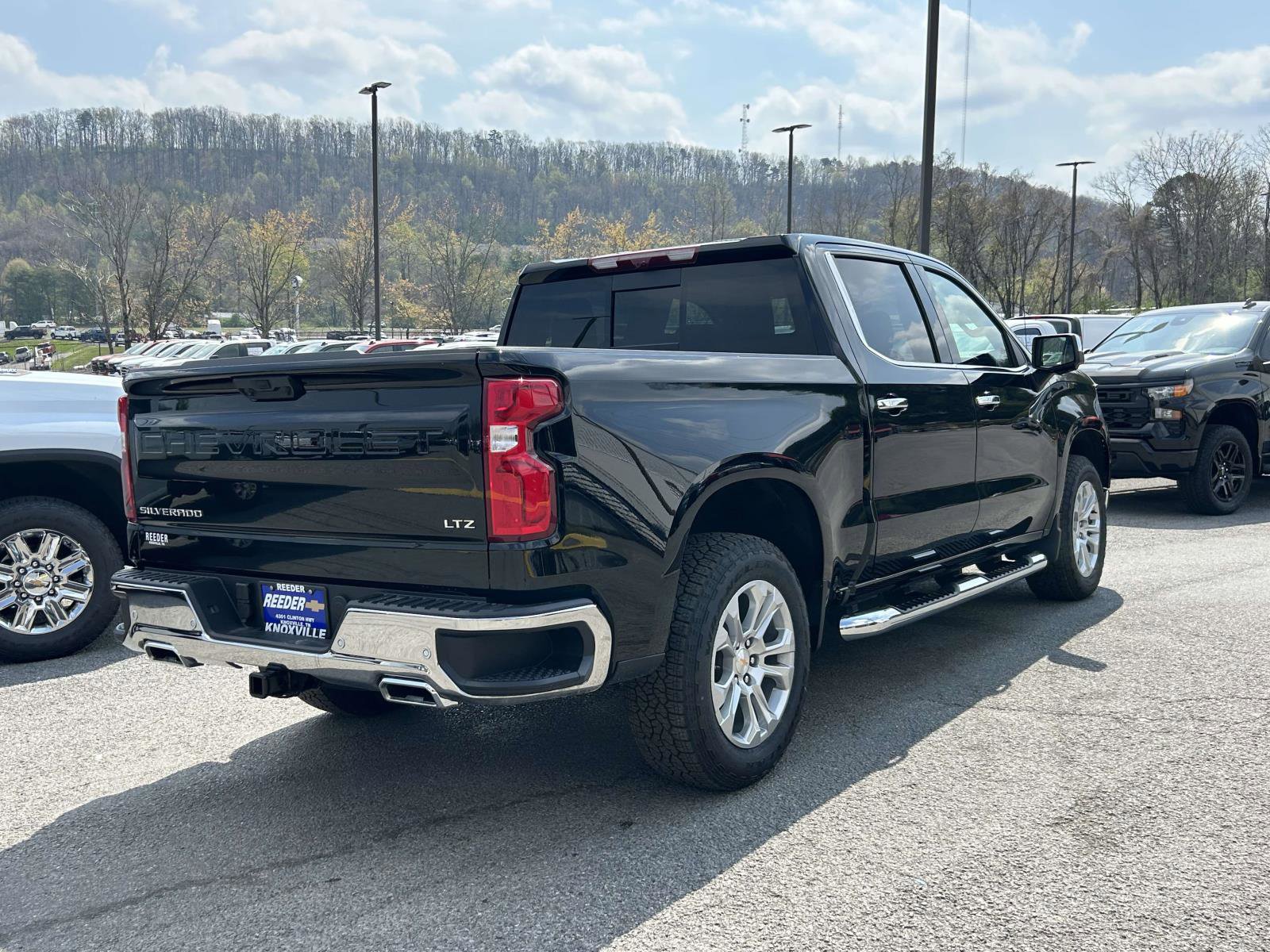 New 2026 Chevrolet Silverado 1500 LTZ w/ LTZ Premium Package image 3