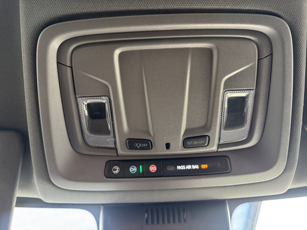 Used 2023 Chevrolet Silverado 1500 LT image 26