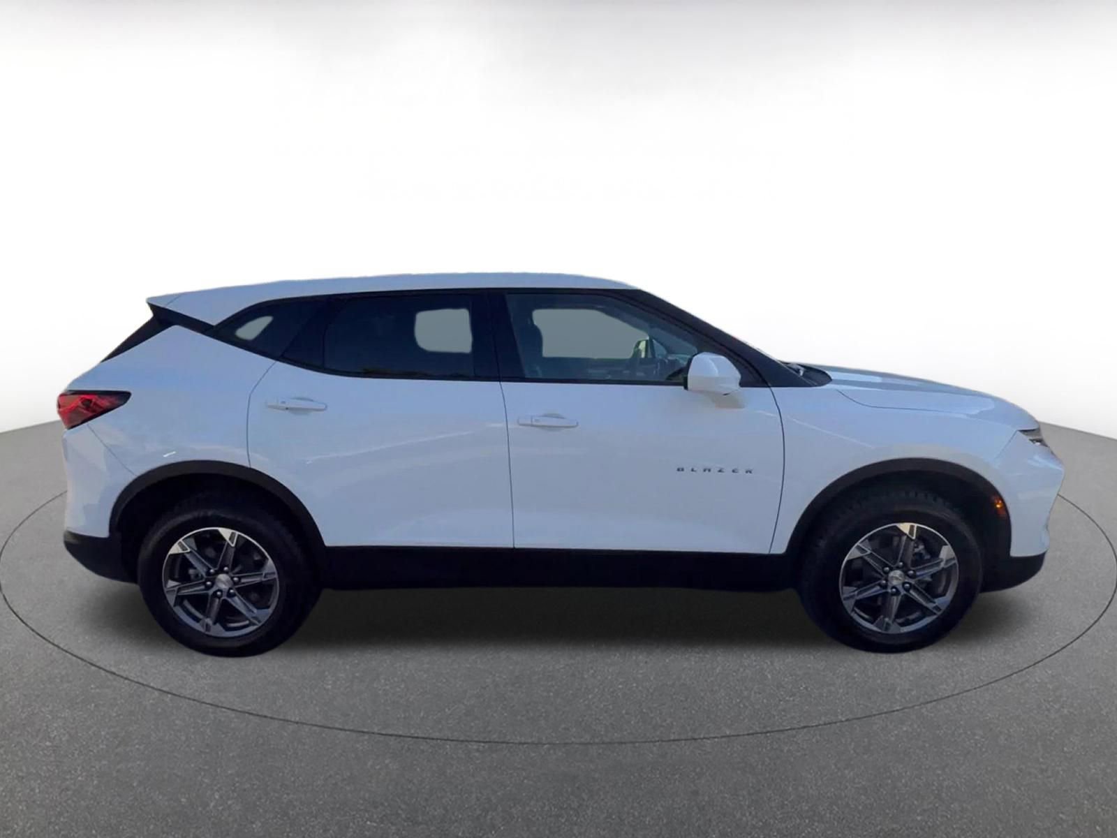 Used 2025 Chevrolet Blazer LT image 16