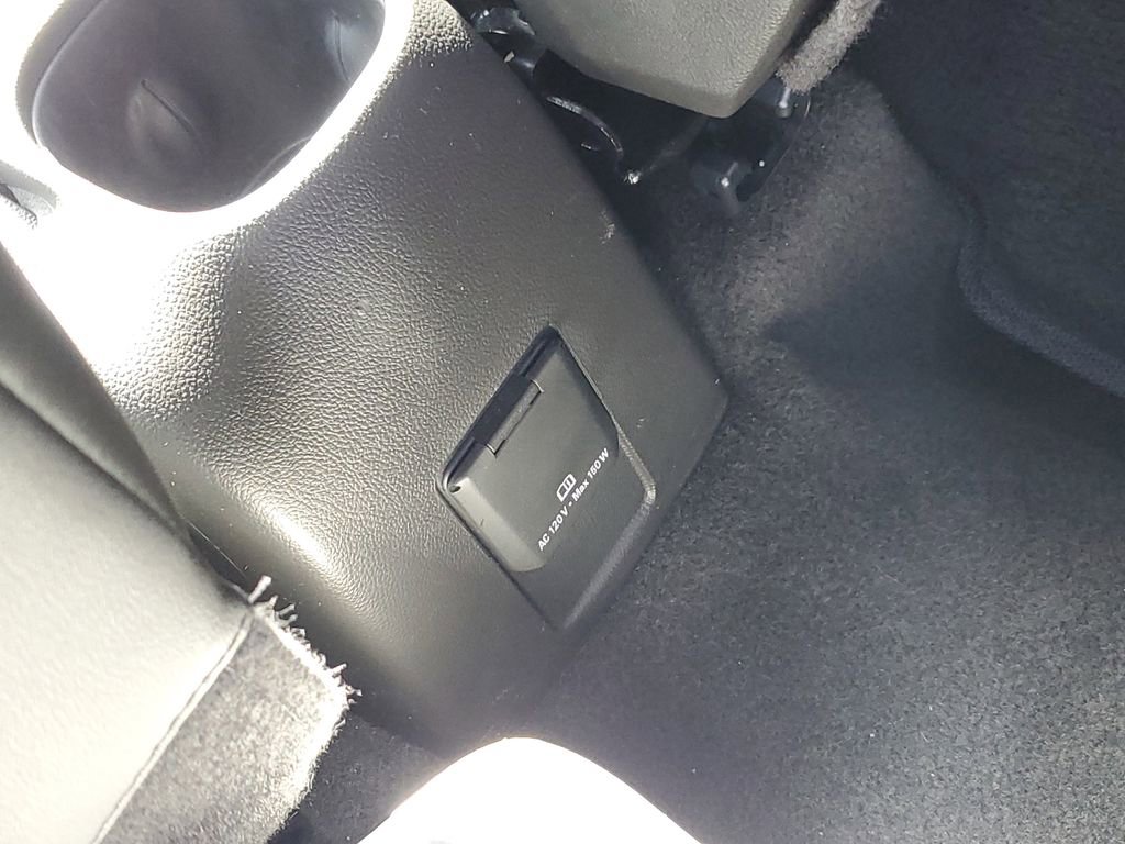 Certified 2022 Chevrolet Trax LT w/ Driver Confidence Package image 33