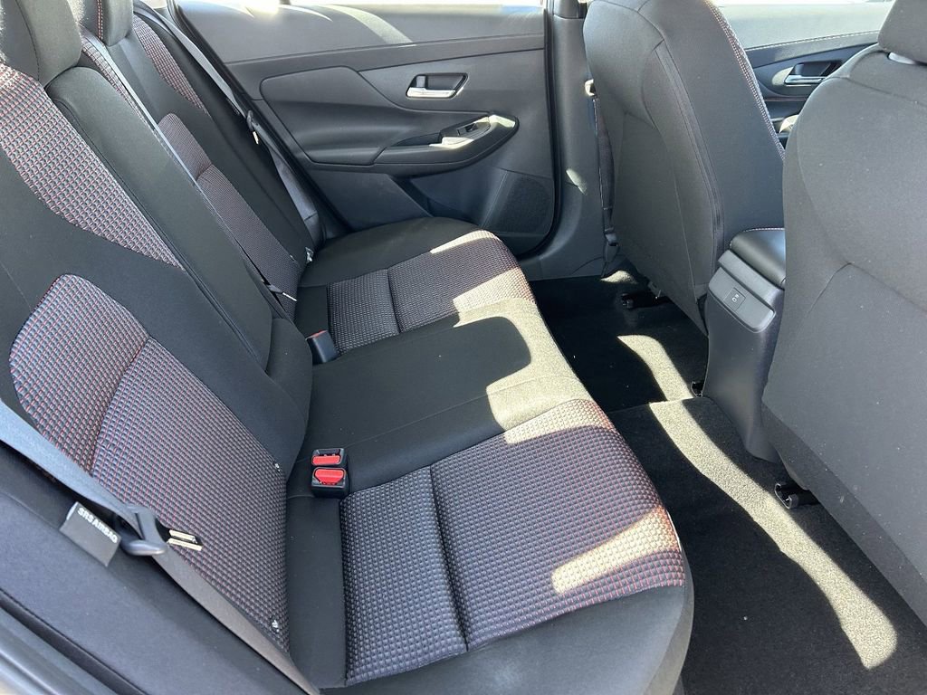 New 2026 Nissan Sentra SR w/ Floor Mat Package image 11