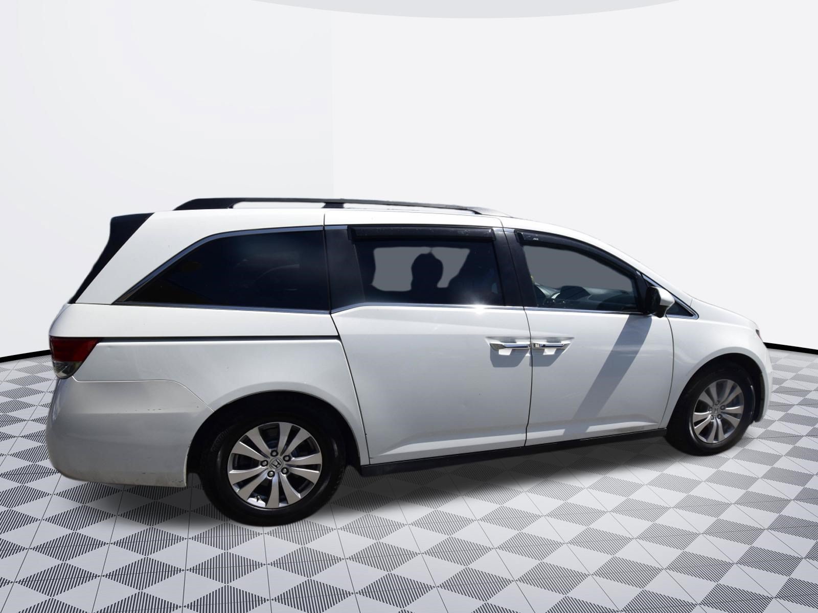 Used 2017 Honda Odyssey EX-L image 7