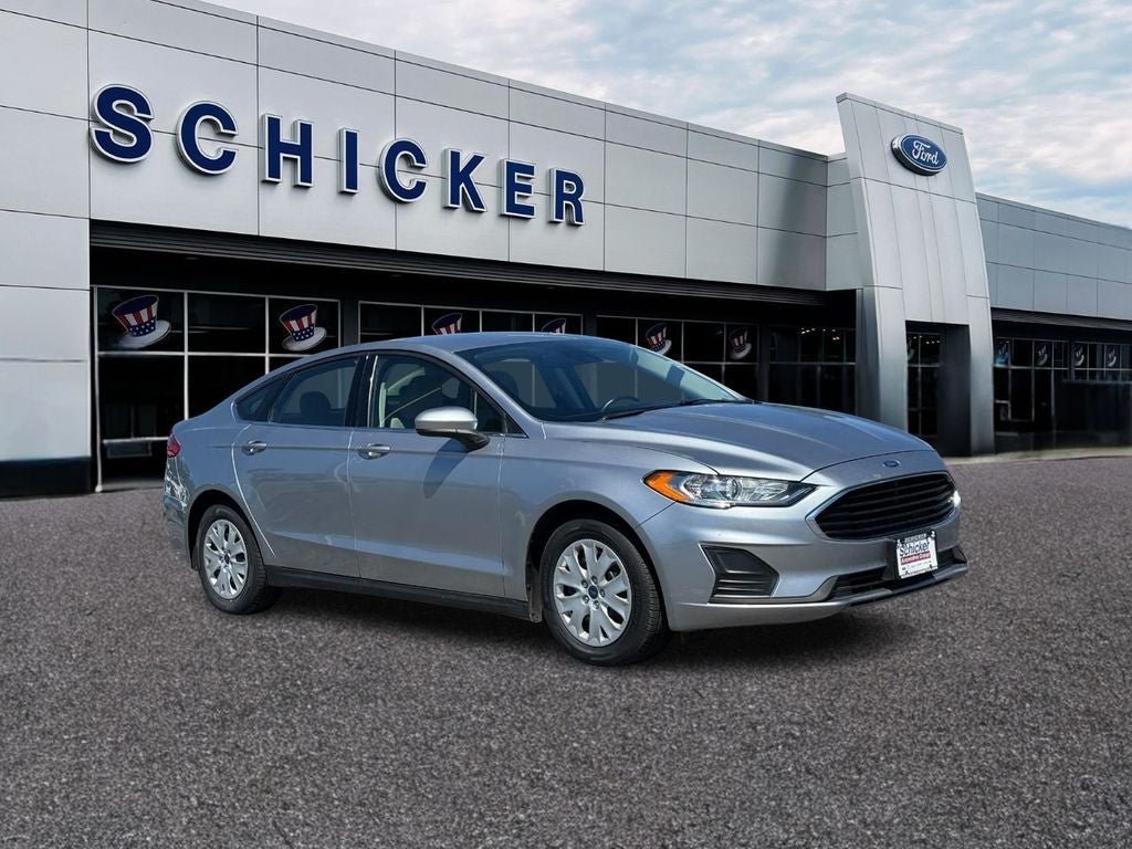 Used 2020 Ford Fusion S FWD image 1