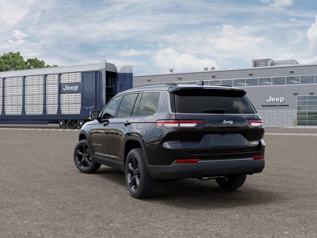 New 2026 Jeep Grand Cherokee L Limited w/ Limited Altitude Package RWD image 3