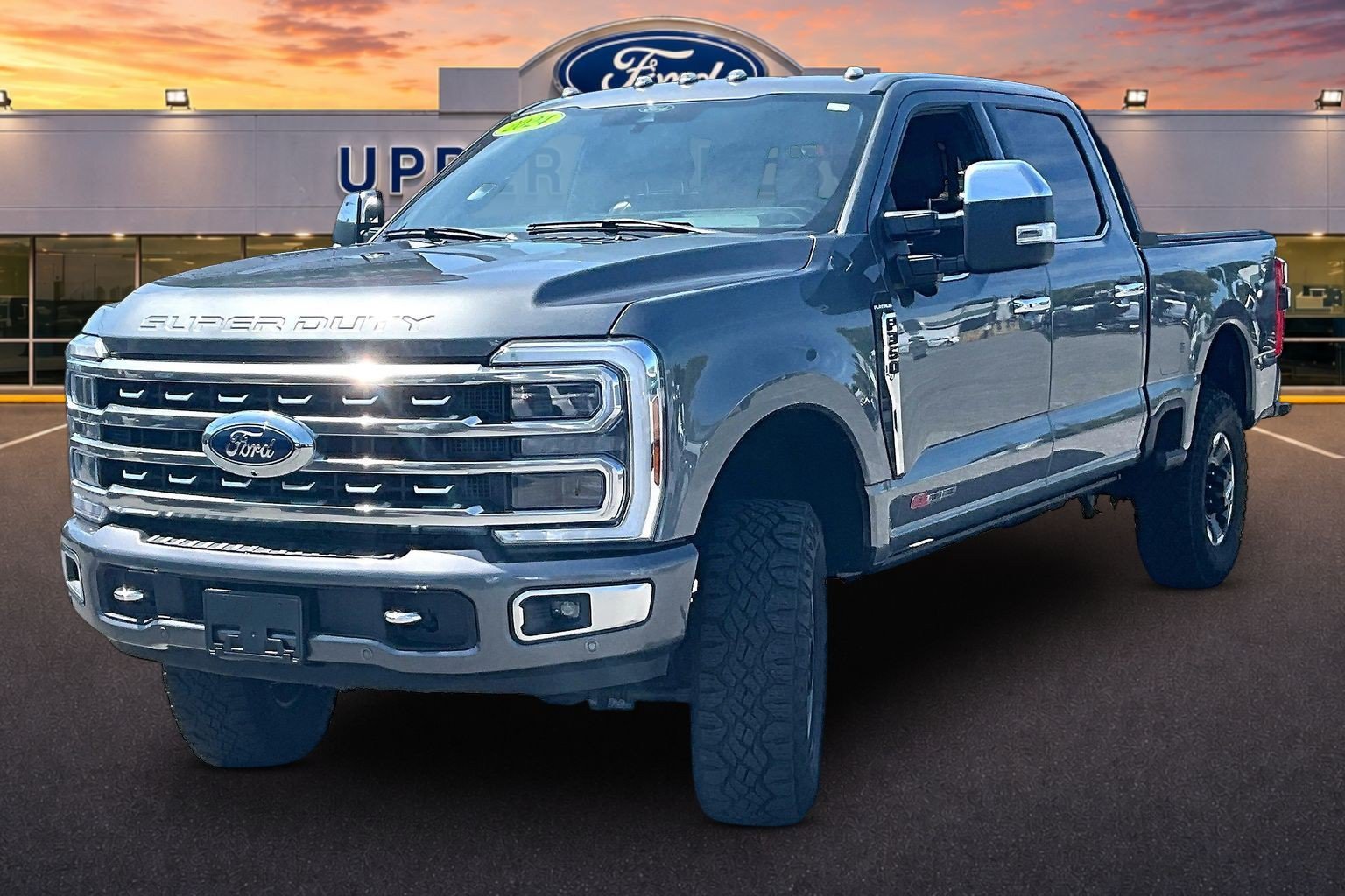 Used 2024 Ford F350 Platinum w/ Tremor Off-Road Package AWD/4WD image 10