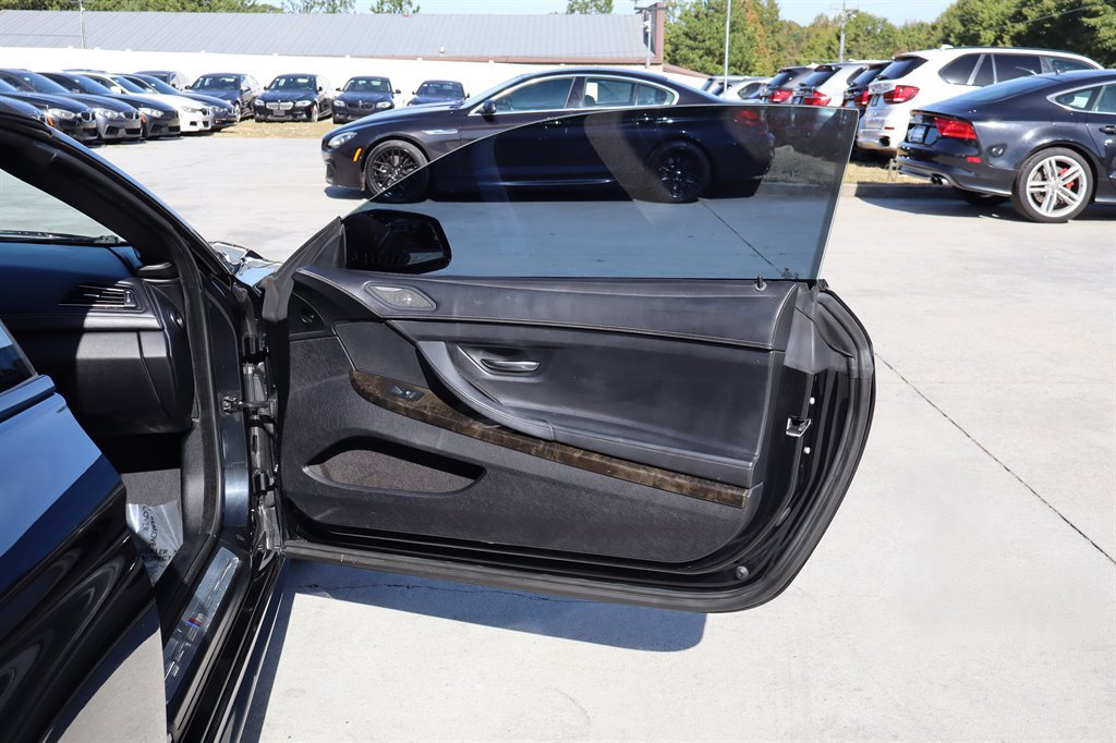 Used 2015 BMW 650i Convertible RWD image 54