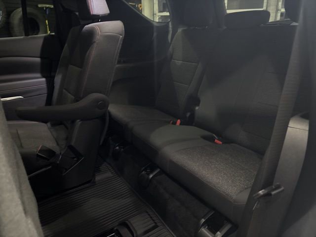 Used 2024 Chevrolet Traverse Z71 w/ Enhanced Driving Package image 32