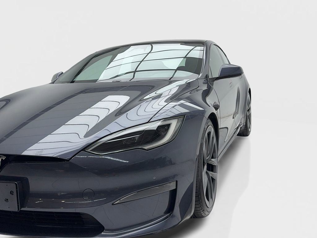 Used 2023 Tesla Model S image 3