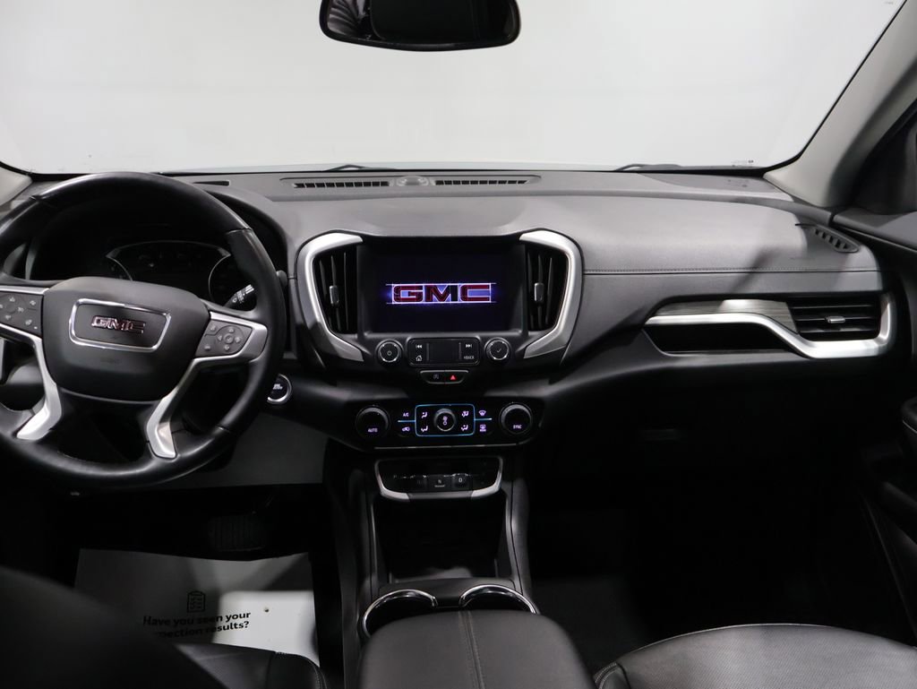 Used 2024 GMC Terrain SLT AWD/4WD image 16