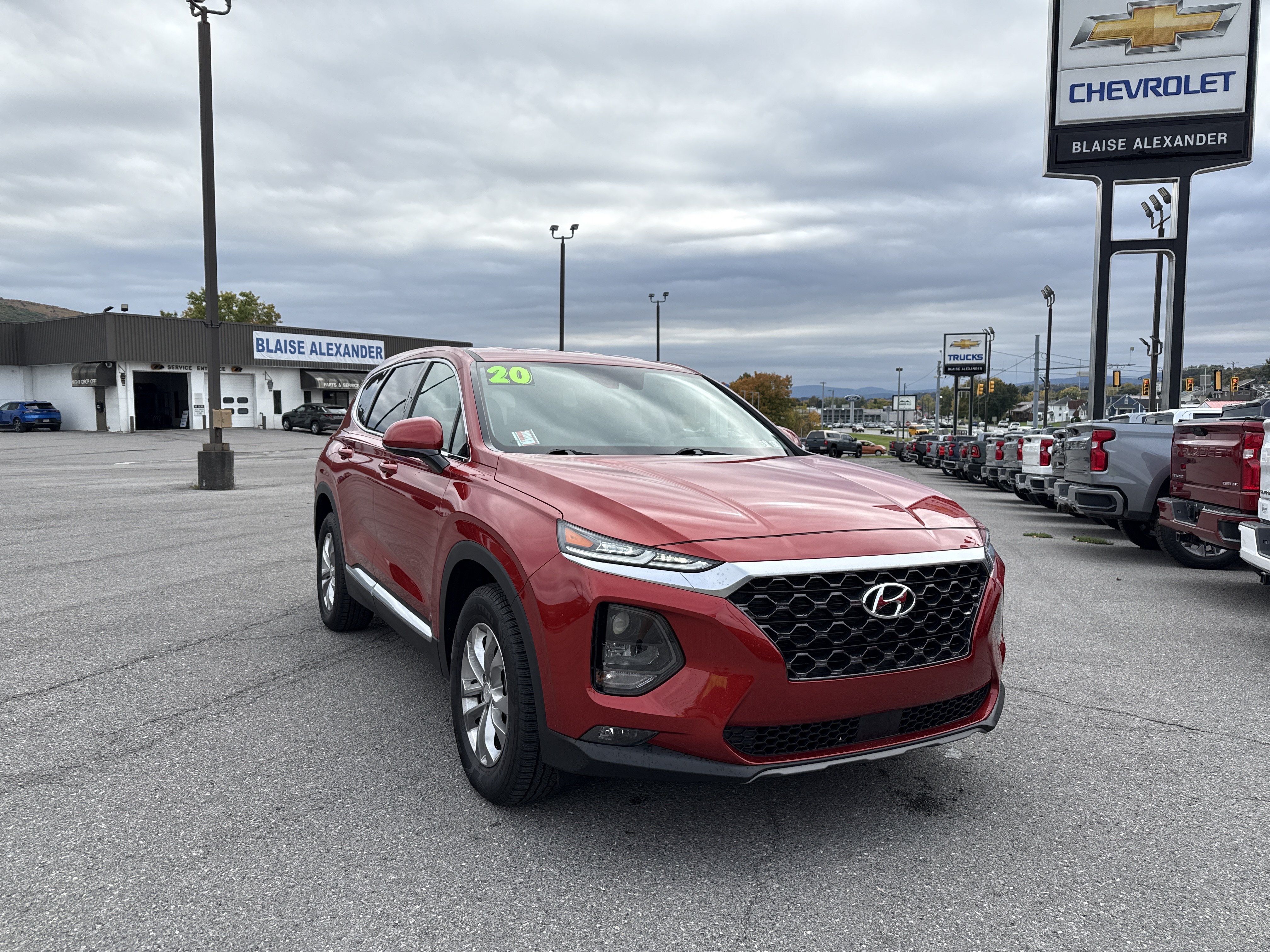Used 2020 Hyundai Santa Fe SEL w/ Cargo Package