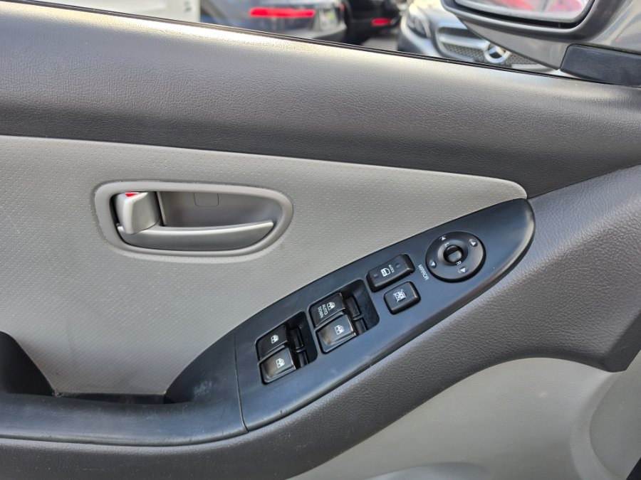 Used 2008 Hyundai Elantra SE FWD image 25