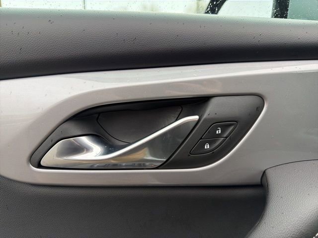 Used 2025 Chevrolet Blazer LT image 11