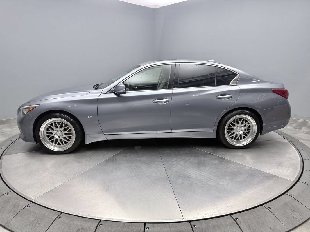 Used 2015 INFINITI Q50 Premium w/ Technology Package AWD/4WD image 8