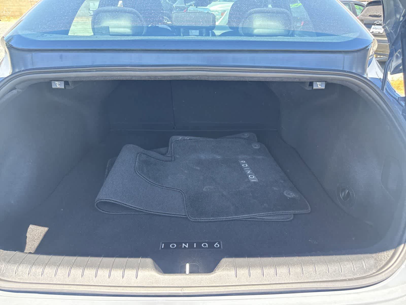Used 2024 Hyundai Ioniq 6 SE RWD image 13