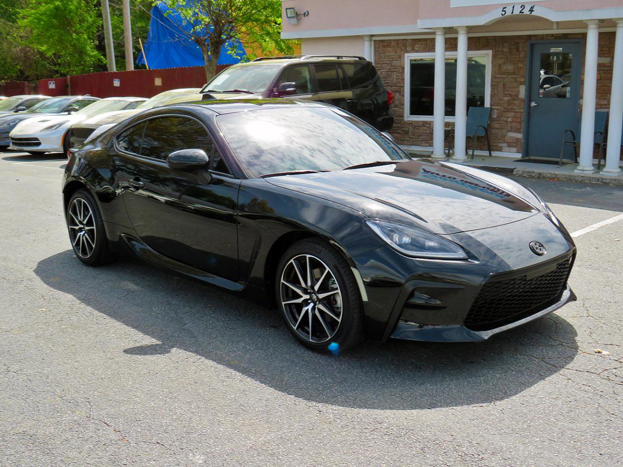 Used 2024 Toyota GR86 RWD image 5