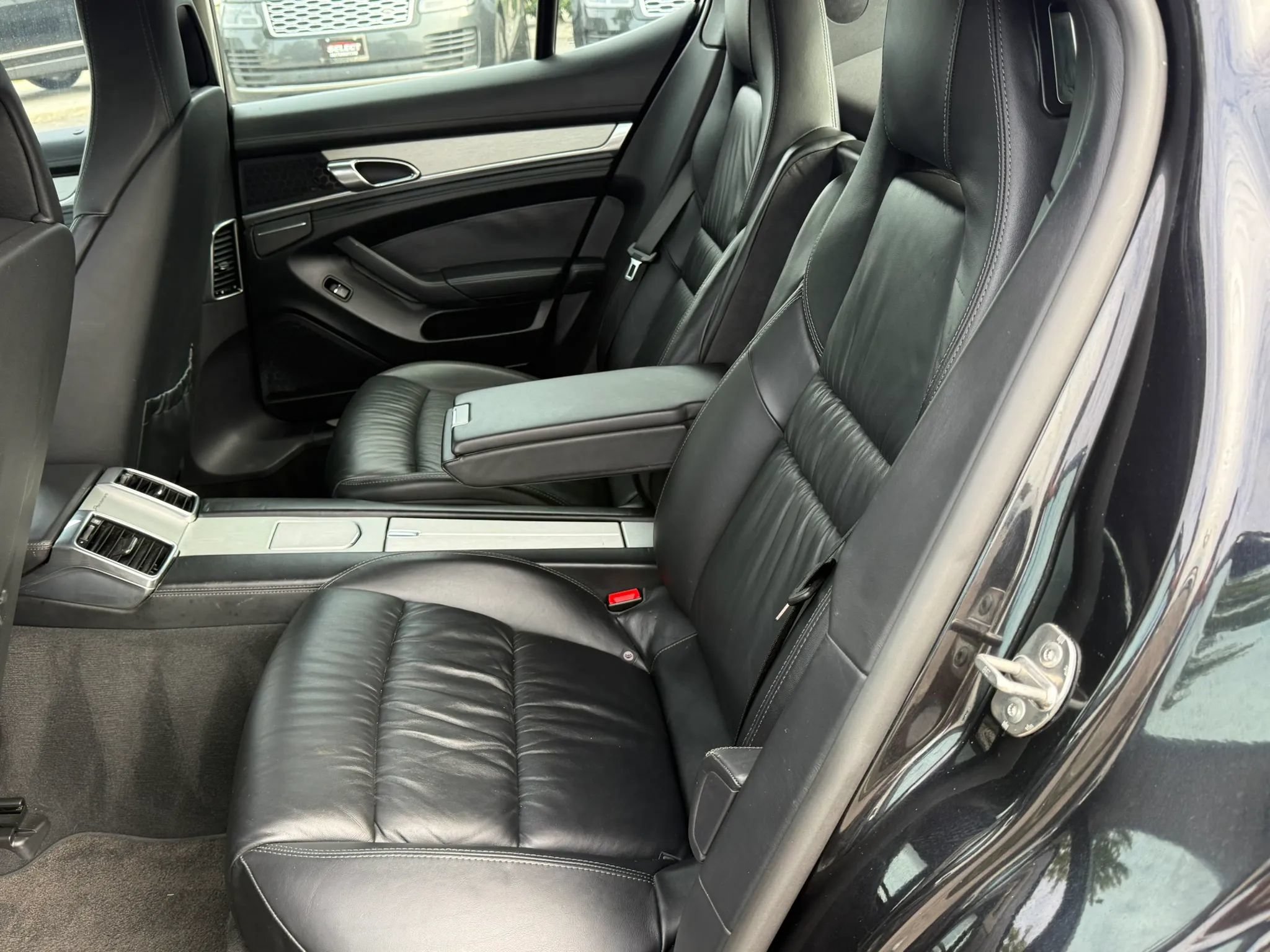 Used 2010 Porsche Panamera 4S AWD/4WD image 17