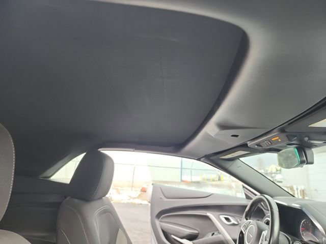 Used 2021 Chevrolet Camaro LT RWD image 16