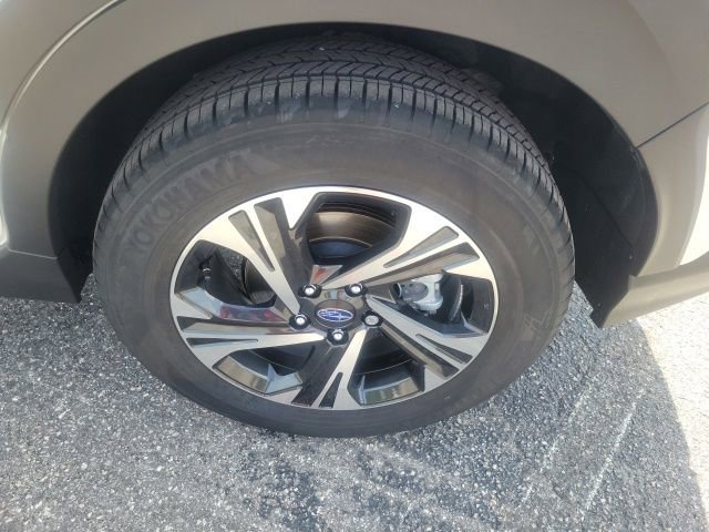 Certified 2024 Subaru Crosstrek 2.0i Premium AWD/4WD image 8