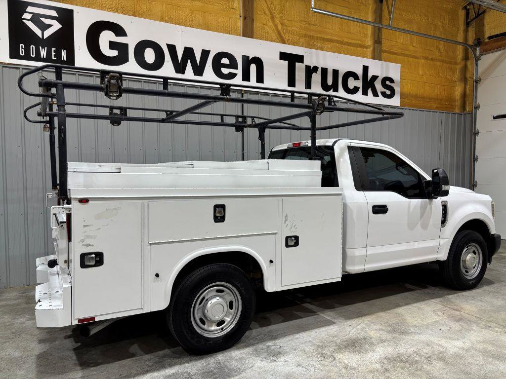 Used 2018 Ford F350 XL w/ Power Equipment Group image 6