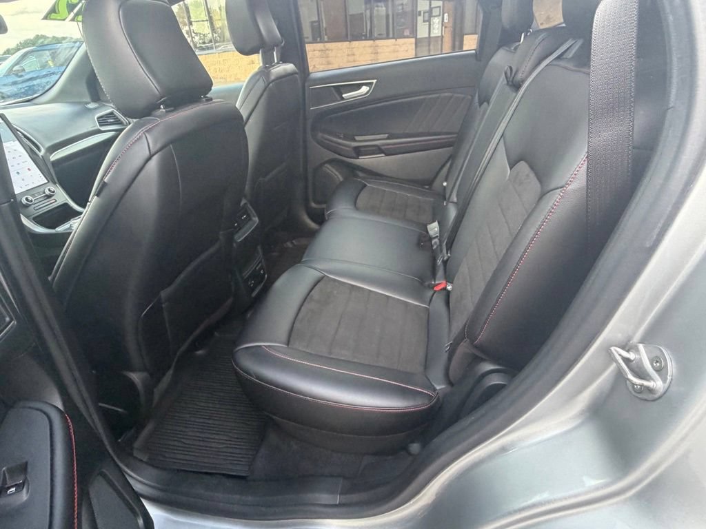 Used 2022 Ford Edge ST-Line AWD/4WD image 40