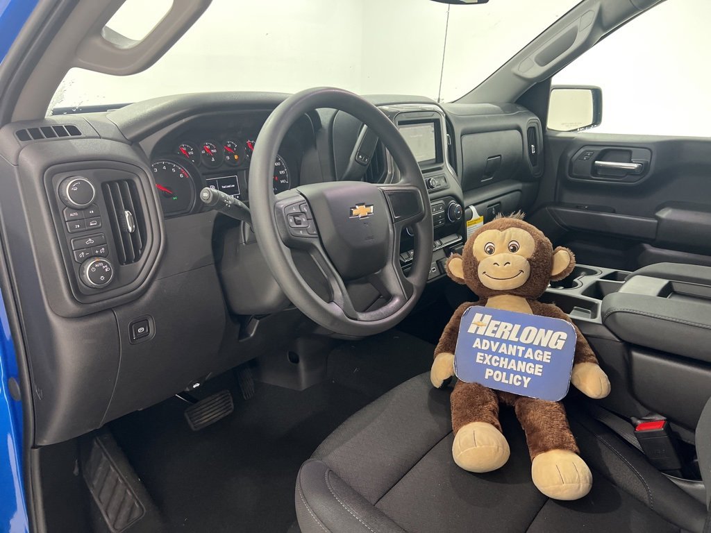 New 2026 Chevrolet Silverado 1500 Custom w/ Turbomax Blackout Package image 9