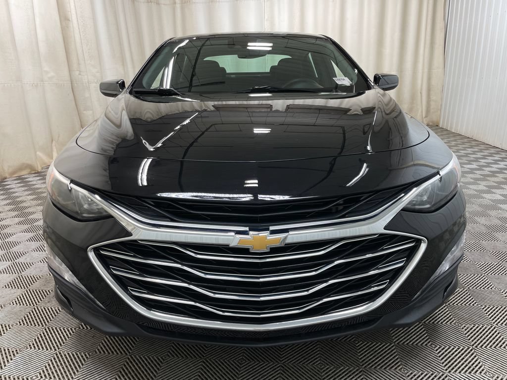 Certified 2021 Chevrolet Malibu LT FWD image 2