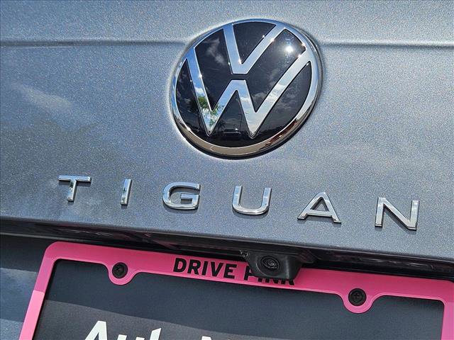 Used 2023 Volkswagen Tiguan SE FWD image 30