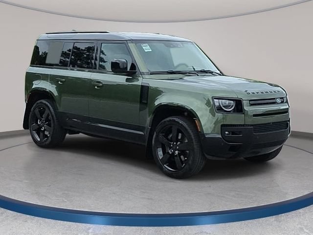 New 2026 Land Rover Defender 110 X-Dynamic SE AWD/4WD image 3
