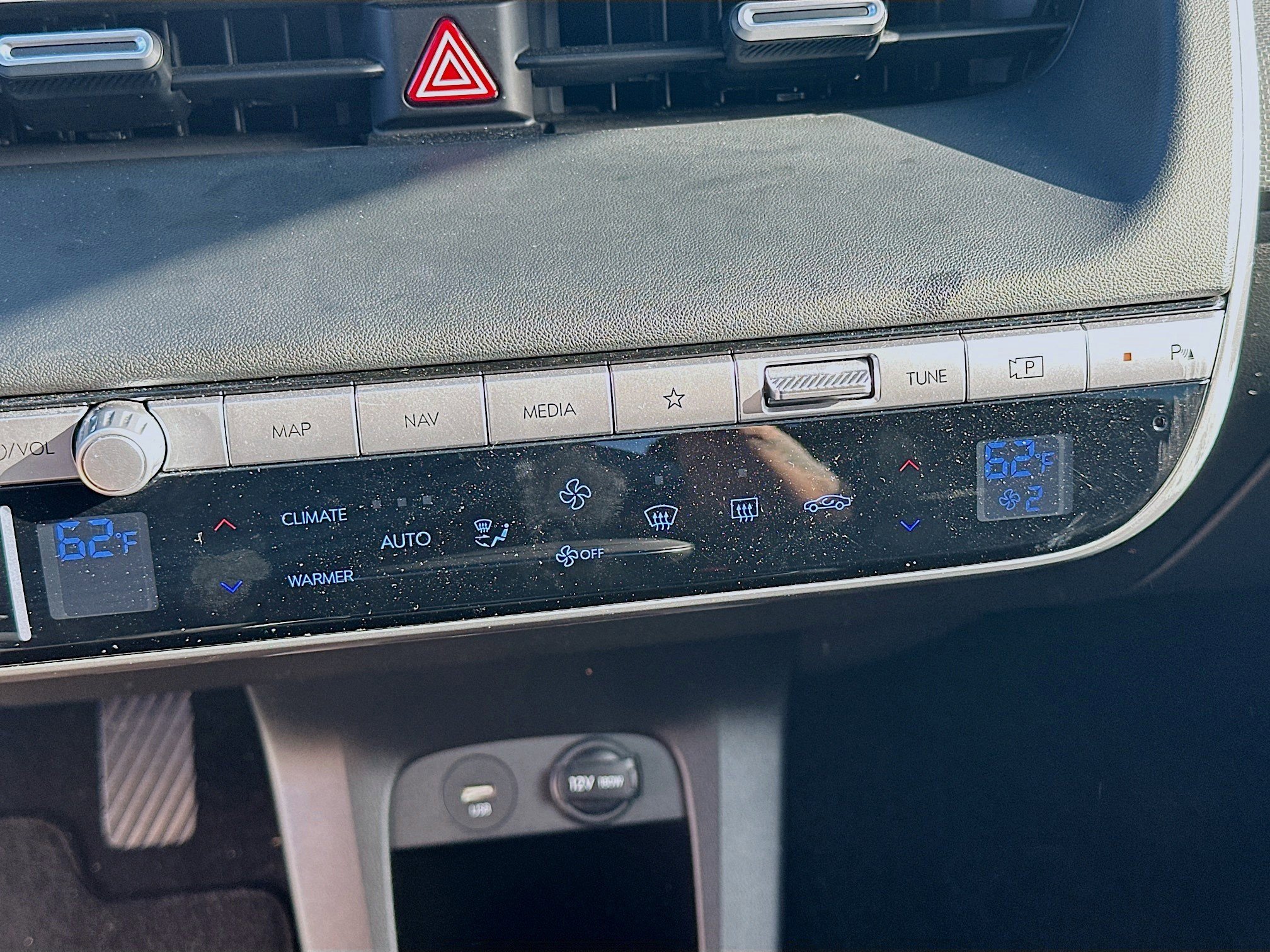 Used 2022 Hyundai Ioniq 5 SE w/ Cargo Package image 13