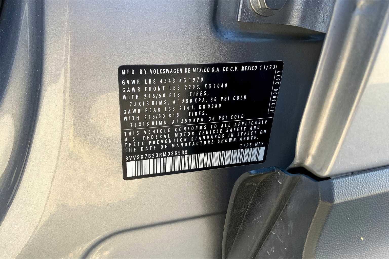 Used 2024 Volkswagen Taos SE image 30