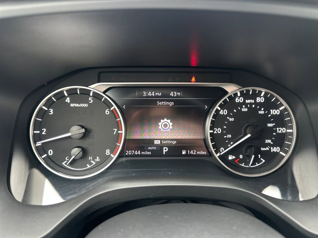 Used 2023 Nissan Rogue SV image 20