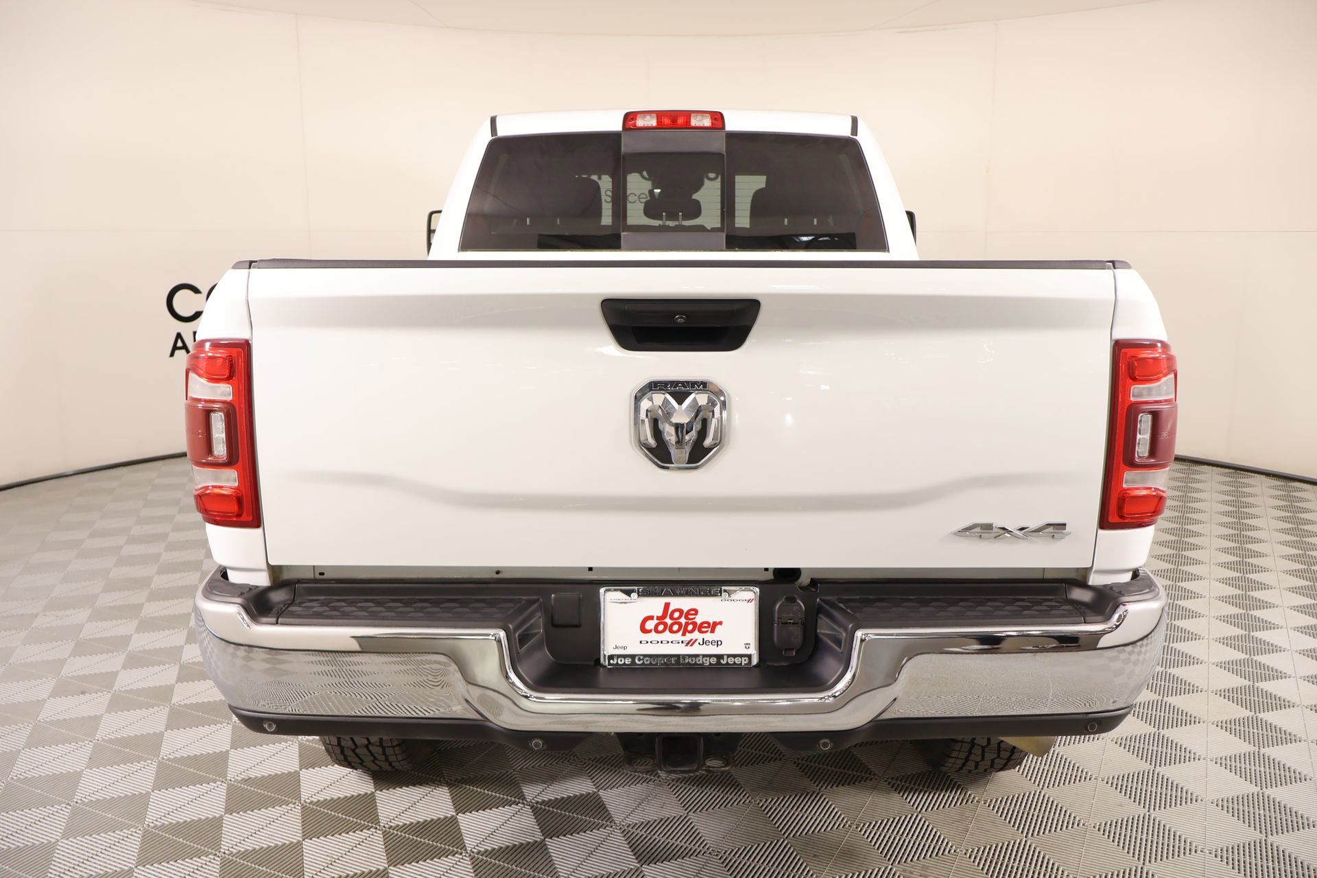 Used 2023 RAM 2500 Tradesman w/ Safety Group image 21