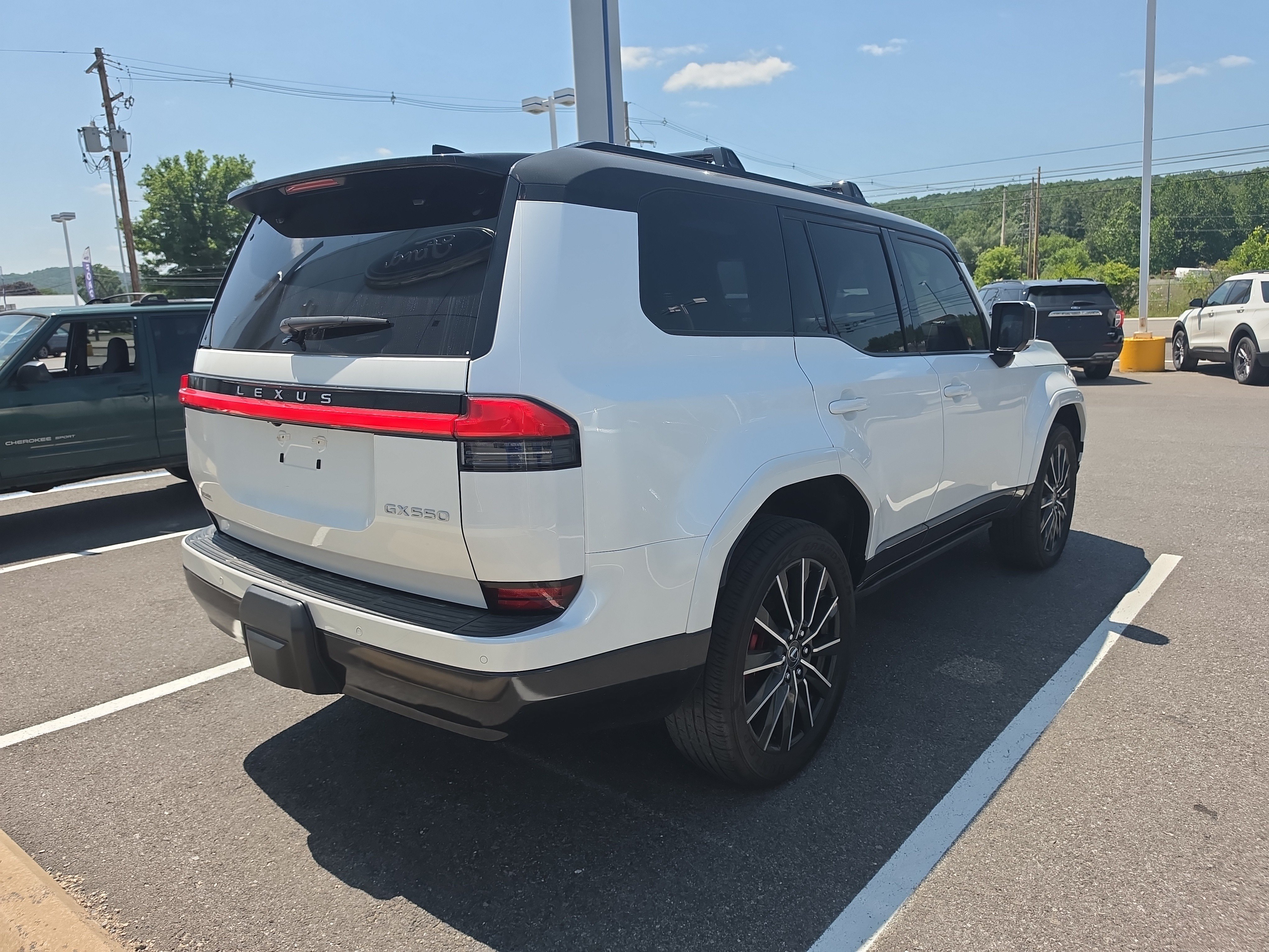Used 2024 Lexus GX 550 AWD/4WD video 3