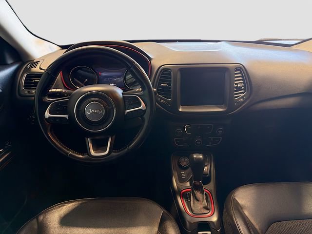 Used 2020 Jeep Compass Trailhawk image 19