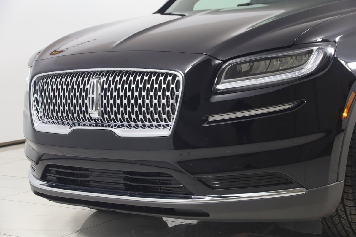 Used 2022 Lincoln Nautilus Reserve AWD/4WD image 54