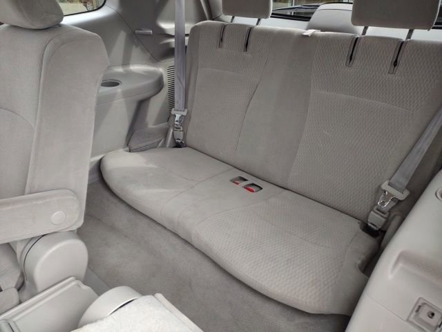 Used 2010 Toyota Highlander 2WD image 19