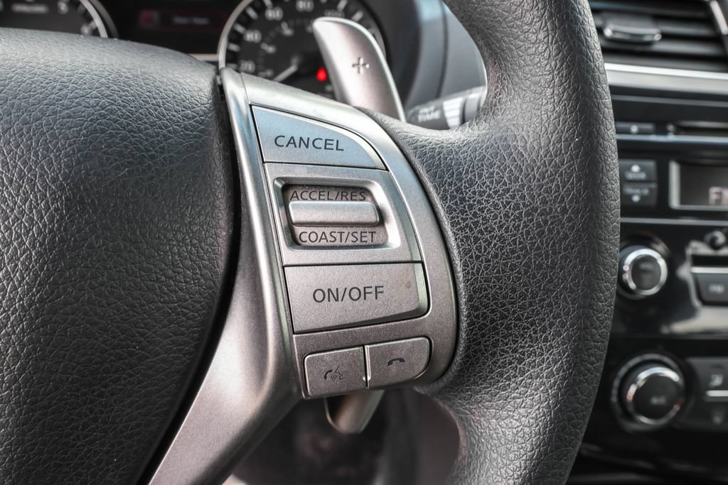 Used 2013 Nissan Altima 3.5 S FWD image 20