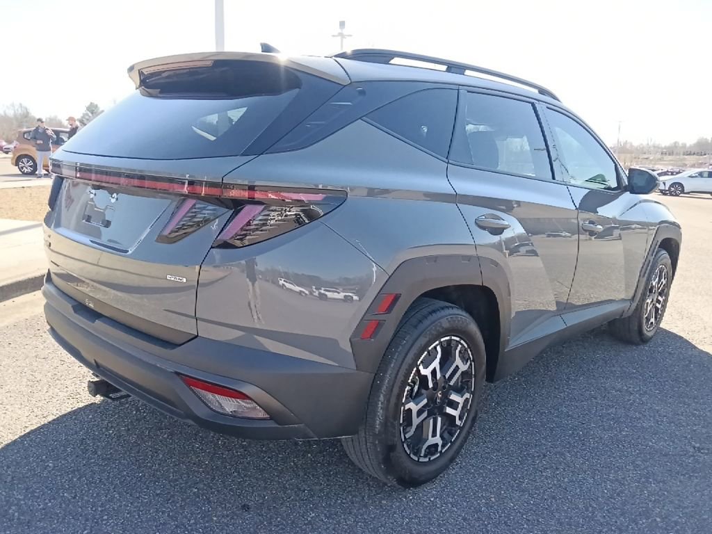 Used 2025 Hyundai Tucson XRT image 3