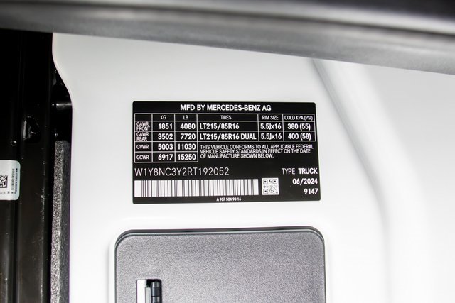 Used 2024 Mercedes-Benz Sprinter 3500 image 7