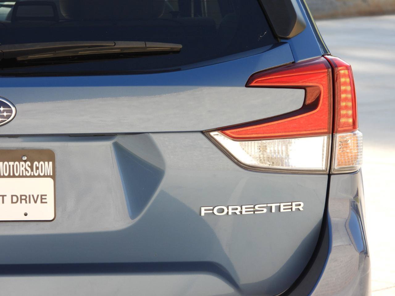 Used 2022 Subaru Forester Premium AWD/4WD image 33