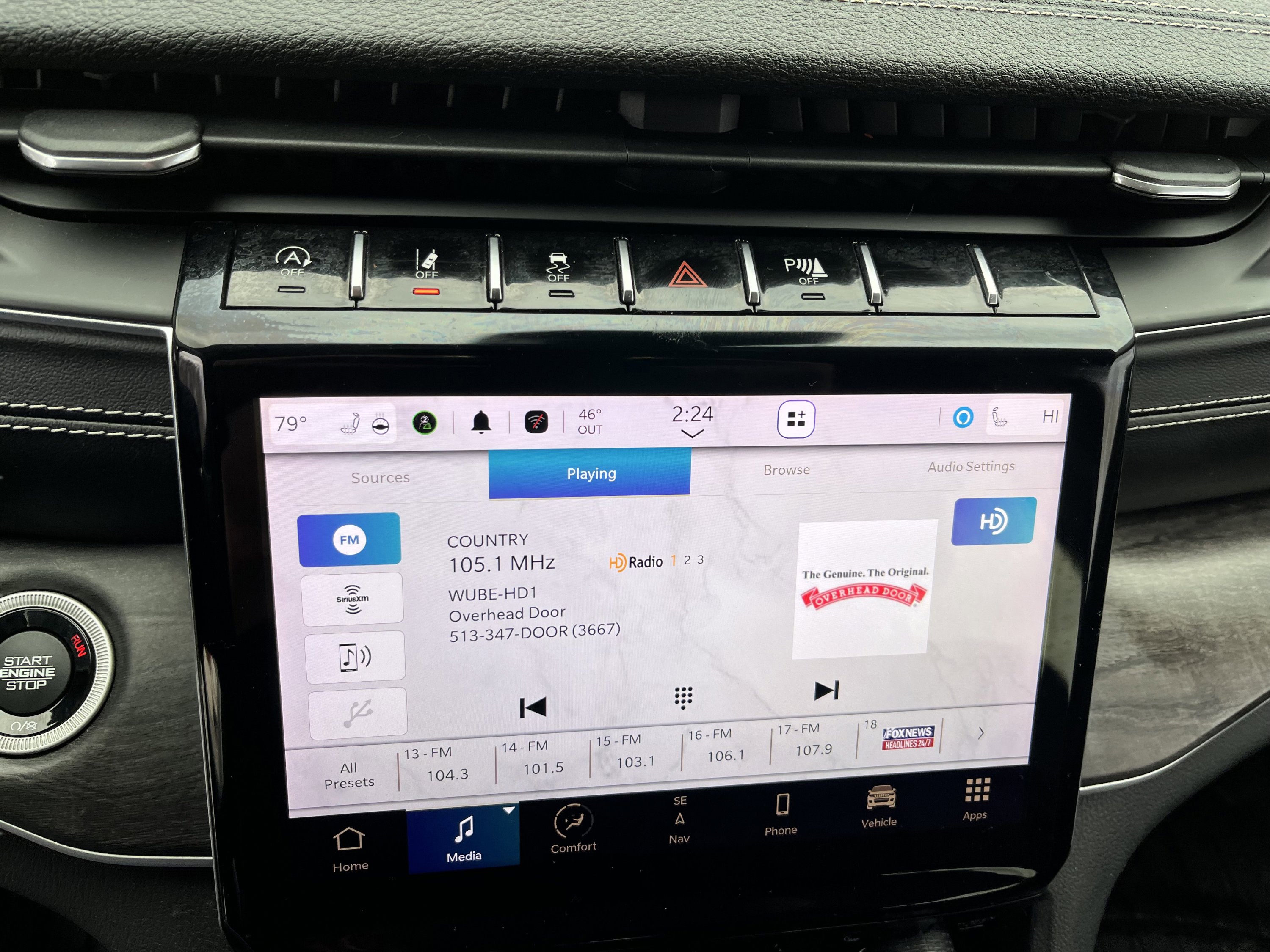 Used 2022 Jeep Grand Cherokee L Limited AWD/4WD image 18