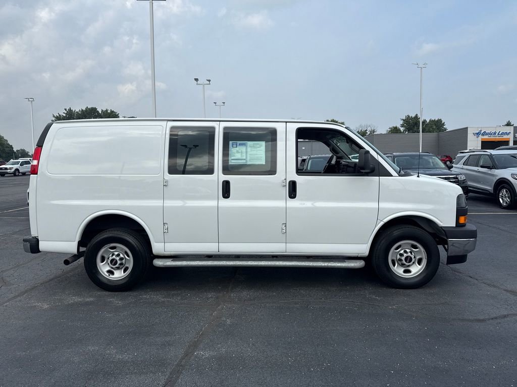 Used 2023 GMC Savana 2500 w/ Driver Convenience Package image 6