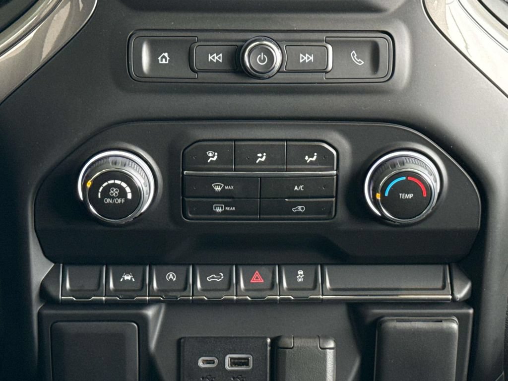 New 2026 Chevrolet Silverado 1500 Custom w/ LPO, Dark Essentials Package AWD/4WD image 4